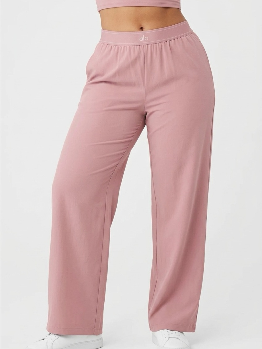 ALO Yoga Wide-Leg High-Rise Pants in Dusty Rose - Picture 3 of 16